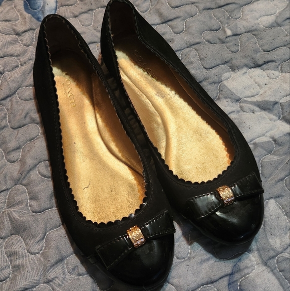 Coach Flats - Picture 1 of 2
